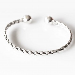 Twisted Cuff